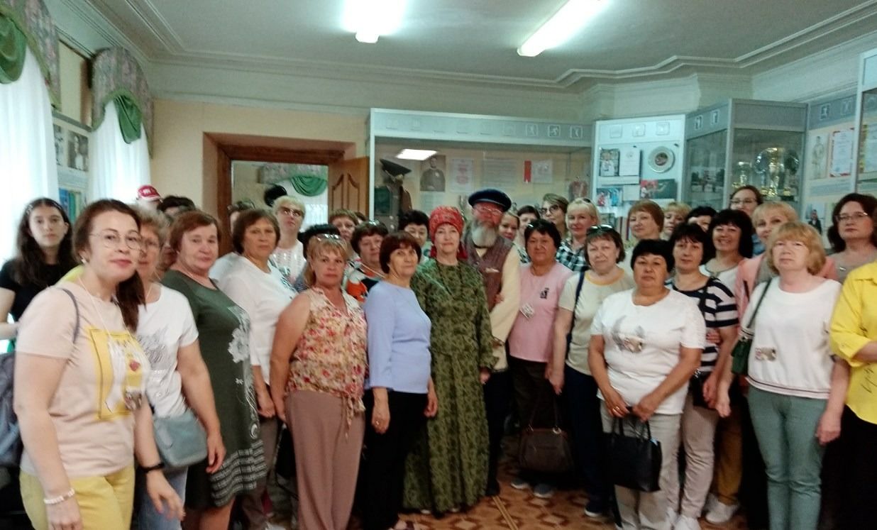 Верхнеуслонские библиотекари отправились на экскурсию в Тетюши