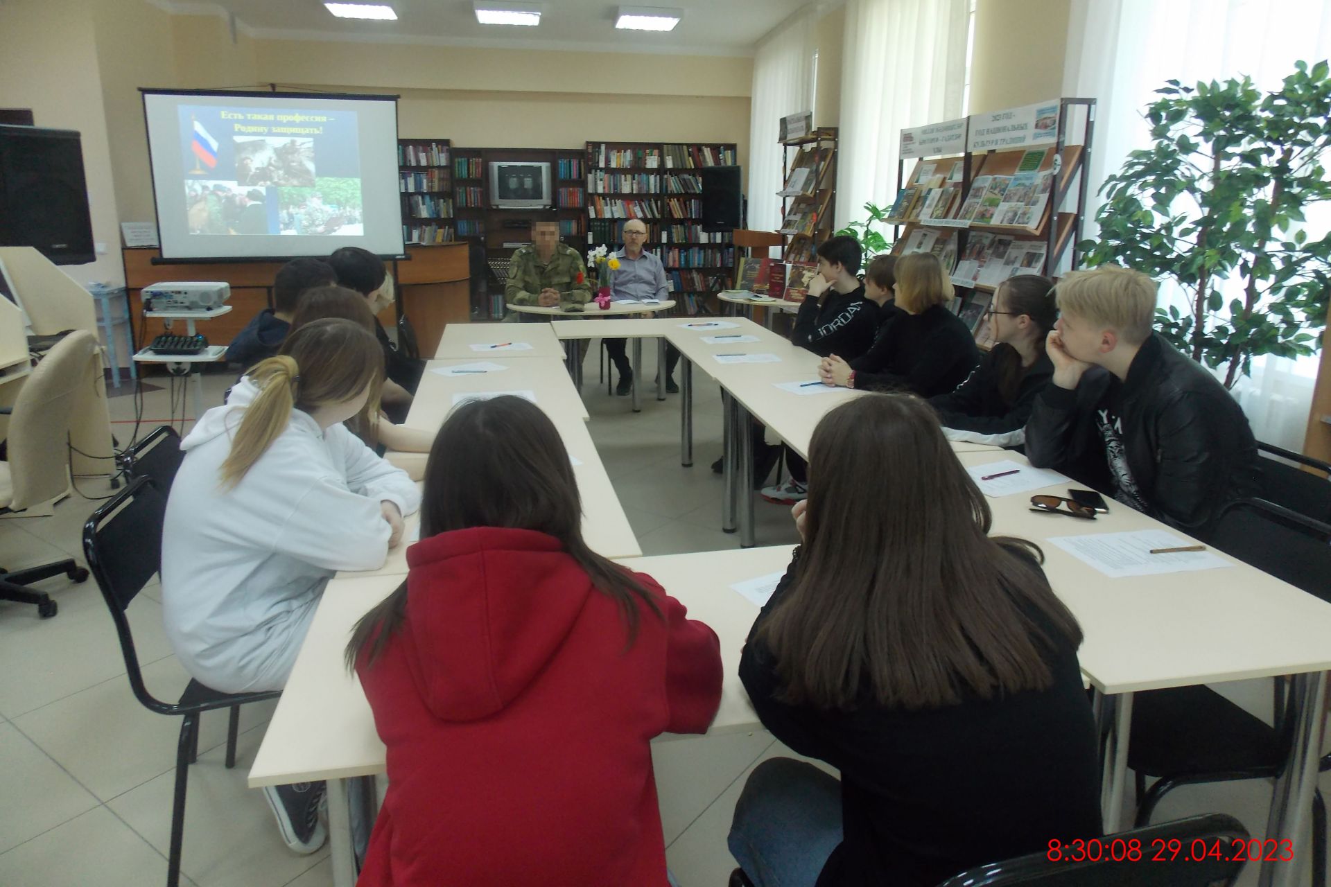 Верхнеуслонским школьникам рассказали о защитниках Отечества разных времен