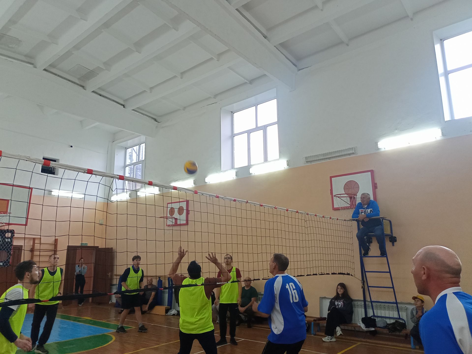 В Макулове к Дню Республики Татарстан прошел турнир по волейболу