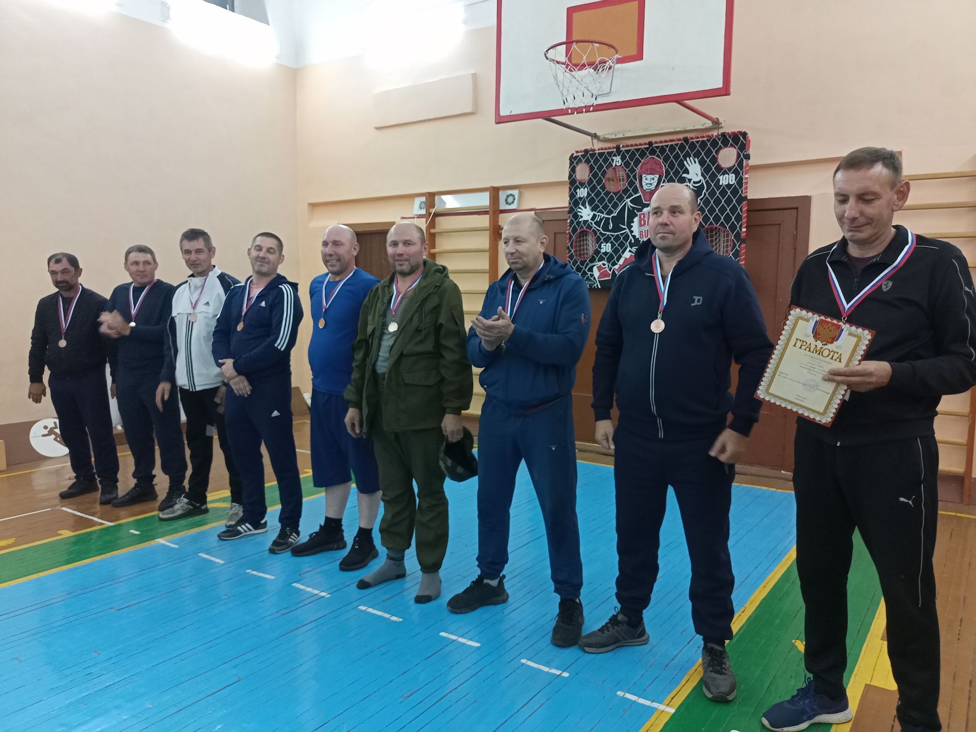 В Макулове к Дню Республики Татарстан прошел турнир по волейболу