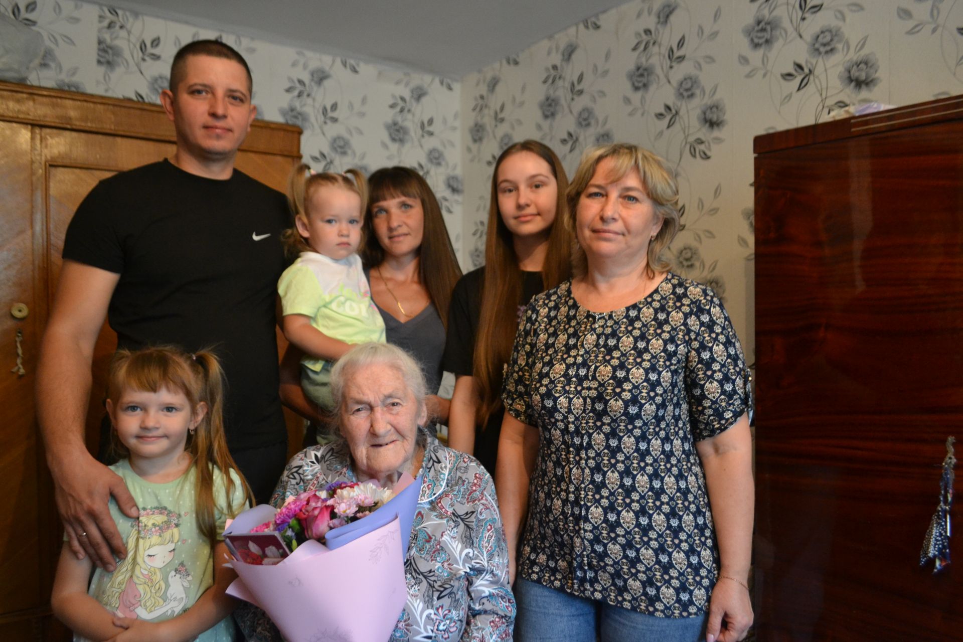 Валентине Блямовой из Верхнего Услона исполнилось 100 лет