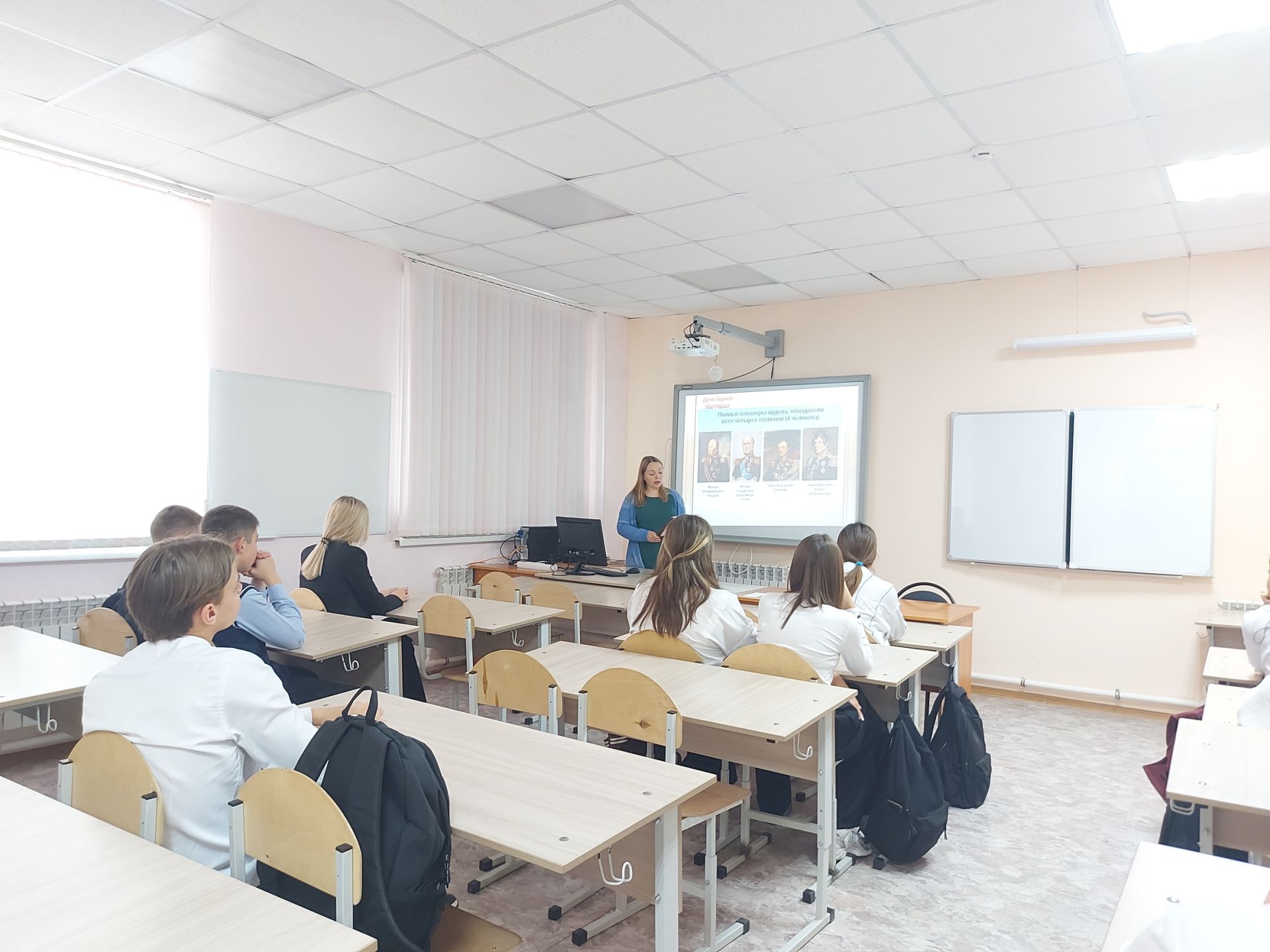 Верхнеуслонские гимназисты приняли участие в викторине к Дню Героев Отечества