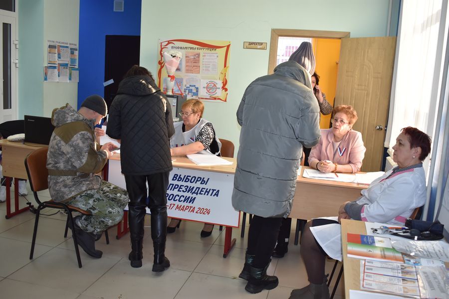 Семья Зиатдиновых: «Всегда вместе ходим на выборы»