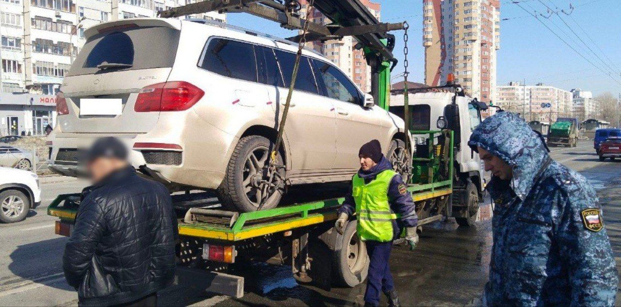 Приставы и Госавтоинспекция Татарстана провели совместный рейд
