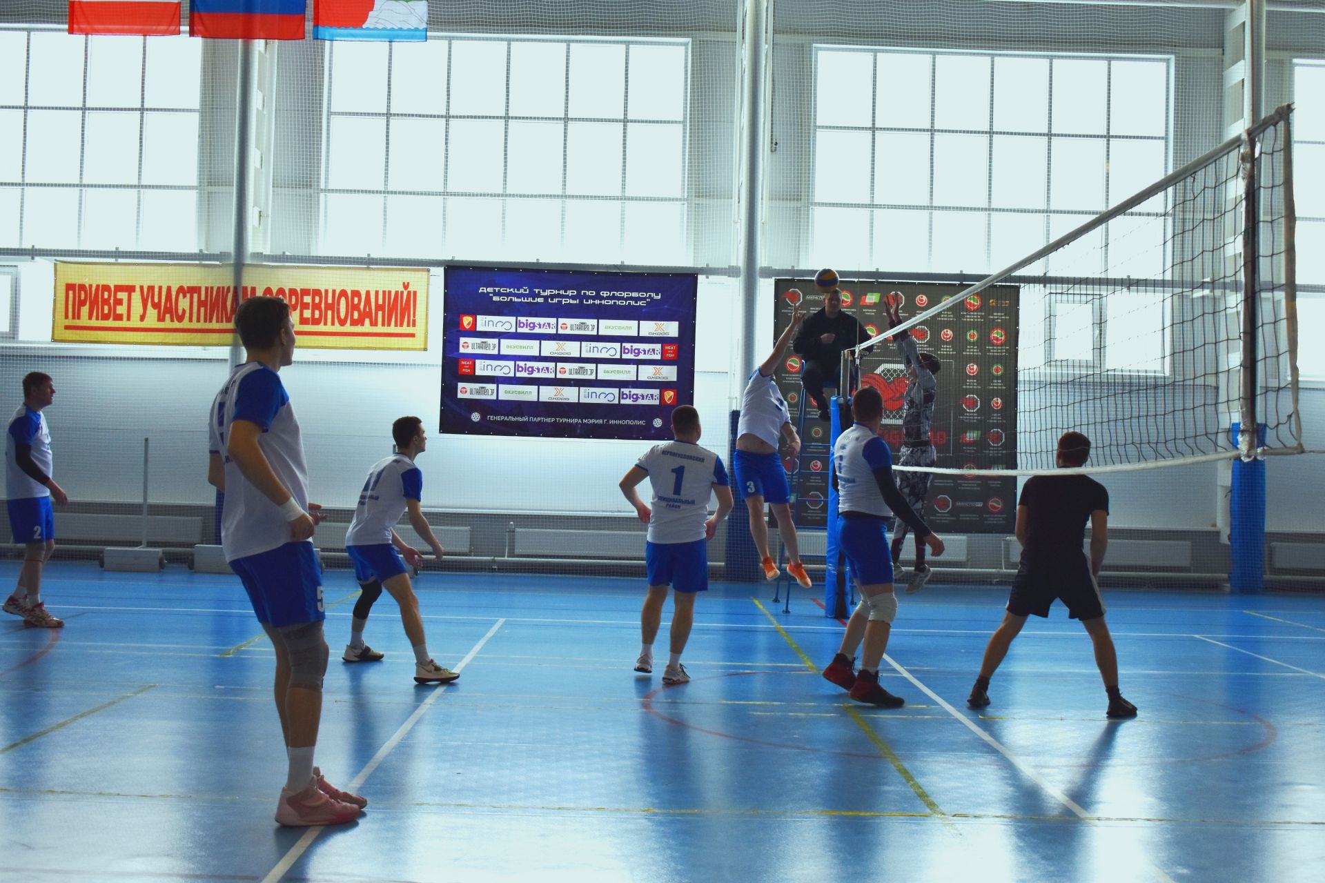 В Верхнем Услоне состоялся турнир по волейболу среди мужских команд