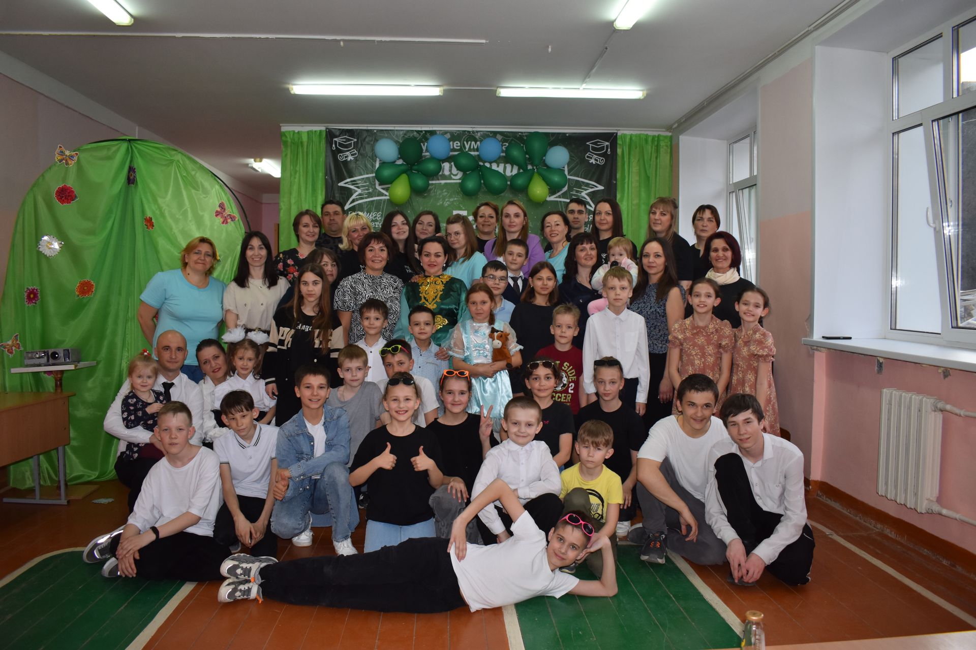В Верхнеуслонской школе состоялось торжественное открытие Года семьи