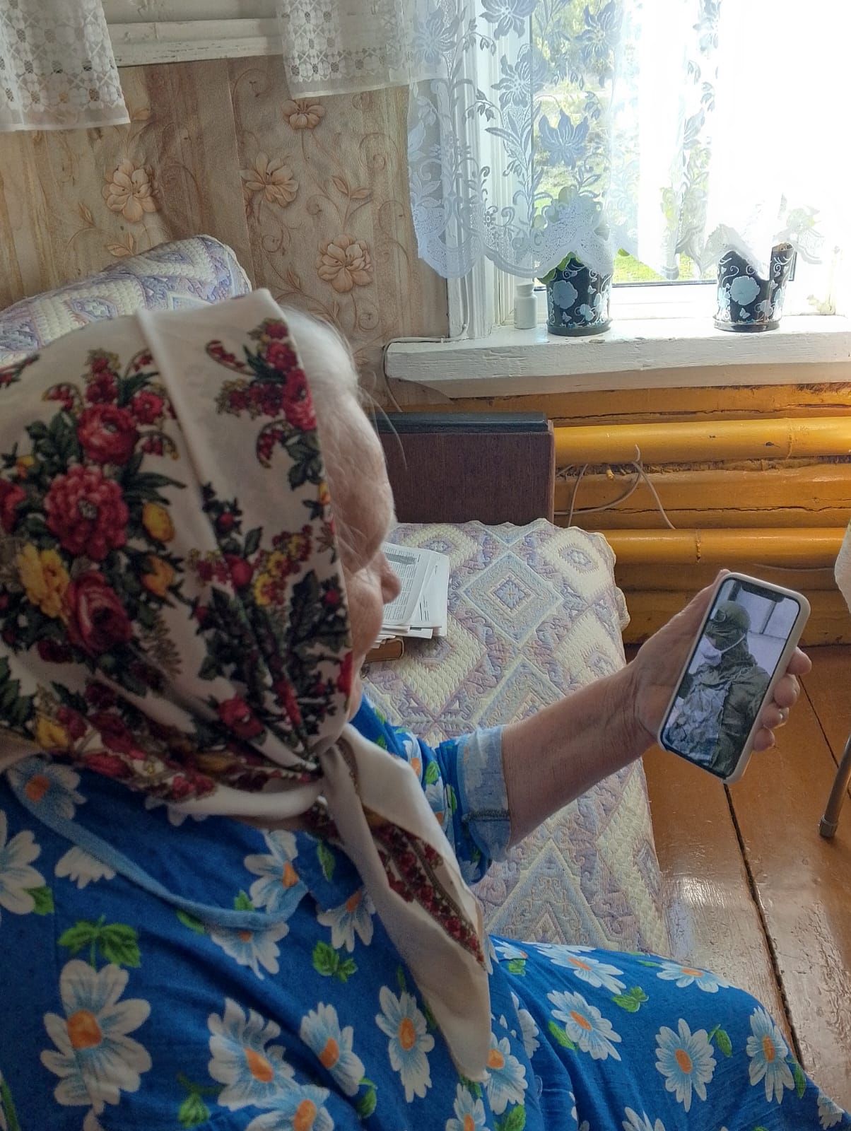 Соцработники в Верхнеуслонском районе напомнили своим подопечным о Чернобыльской трагедии