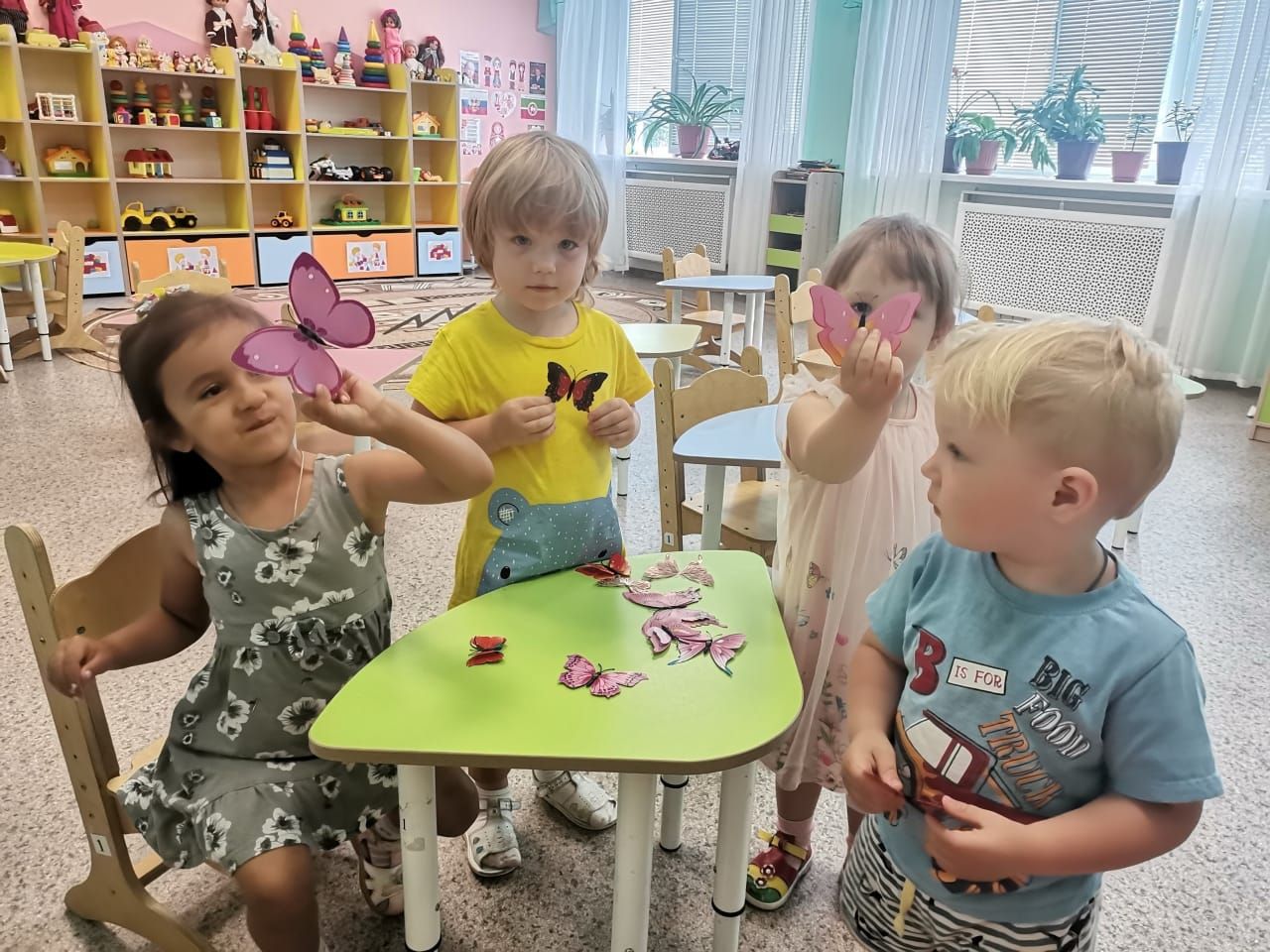 Түбән Ослан балалар бакчасында күбәләкләр көне узды