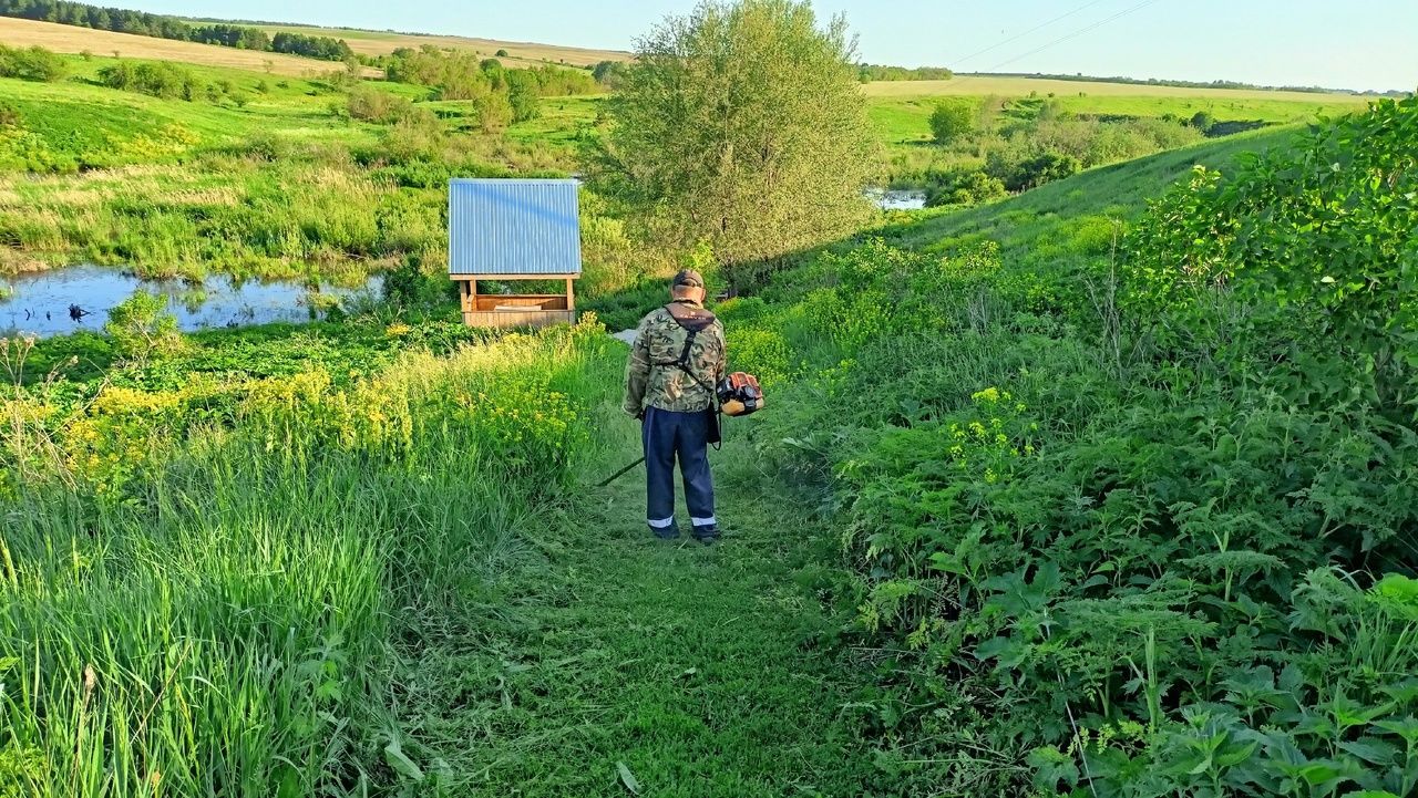 В Кильдееве привели в порядок территорию родника