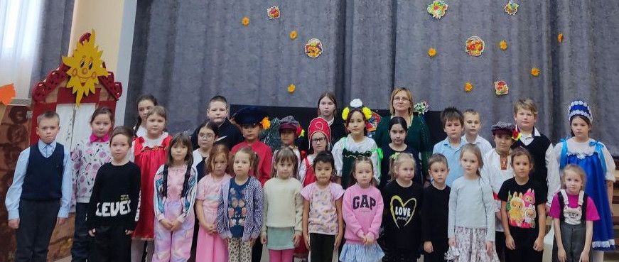 Кукольный спектакль по сказке Пушкина показали в Печищах