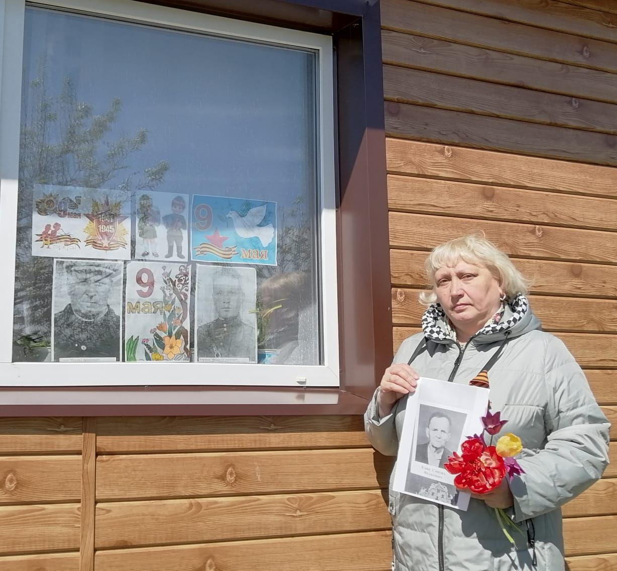 Всероссийская акция «Окна Победы» объединяет страну в преддверии 80-летия Победы