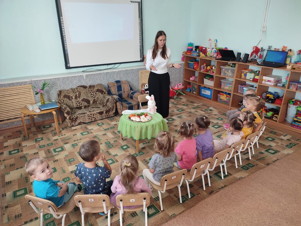 «Салават күпере»нә яшелчәләр белән Куянкай кунакка килде