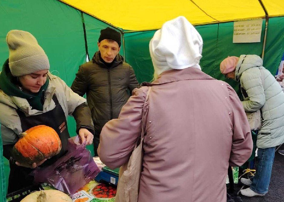 Верхнеуслонцы приняли участие в очередной сельхозярмарке в Казани
