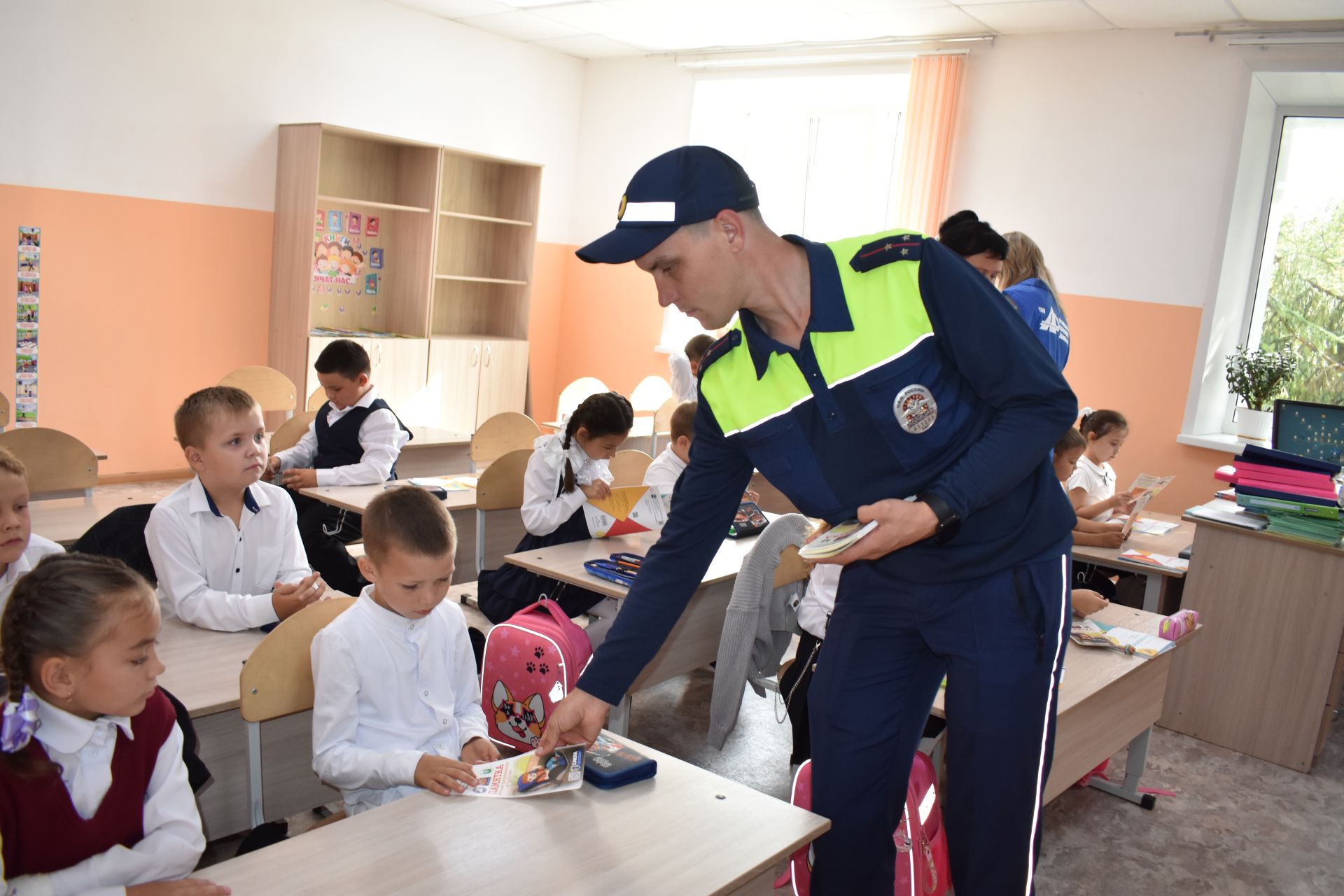 Урок безопасности дорожного движения прошел в Верхнеуслонской гимназии