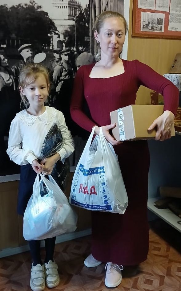 «Мы - вместе»: дошколята из Печищ и их родители поддержали бойцов СВО