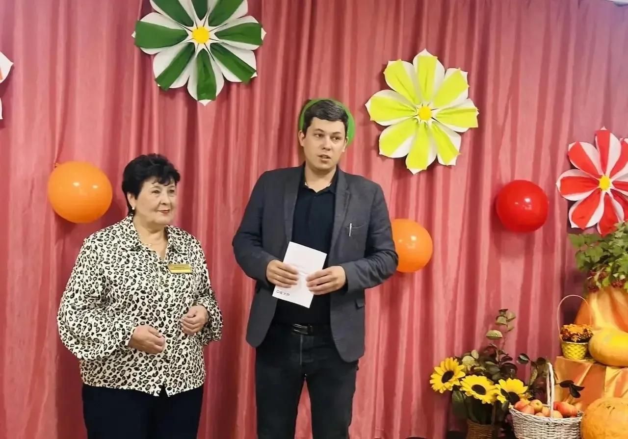 Югары Ослан интернат-йортында өлкәннәр ункөнлеге тәмамланды