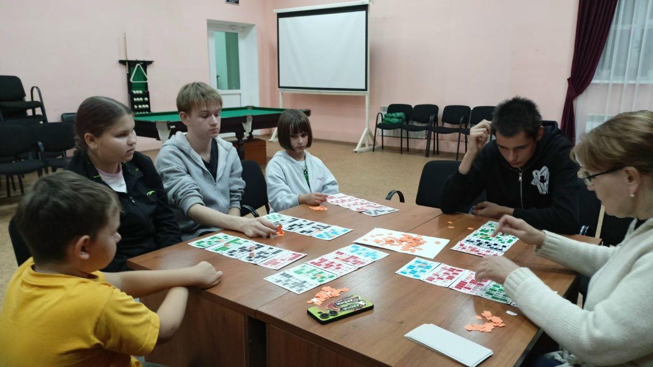 В Кильдееве провели вечер настольных игр для молодежи