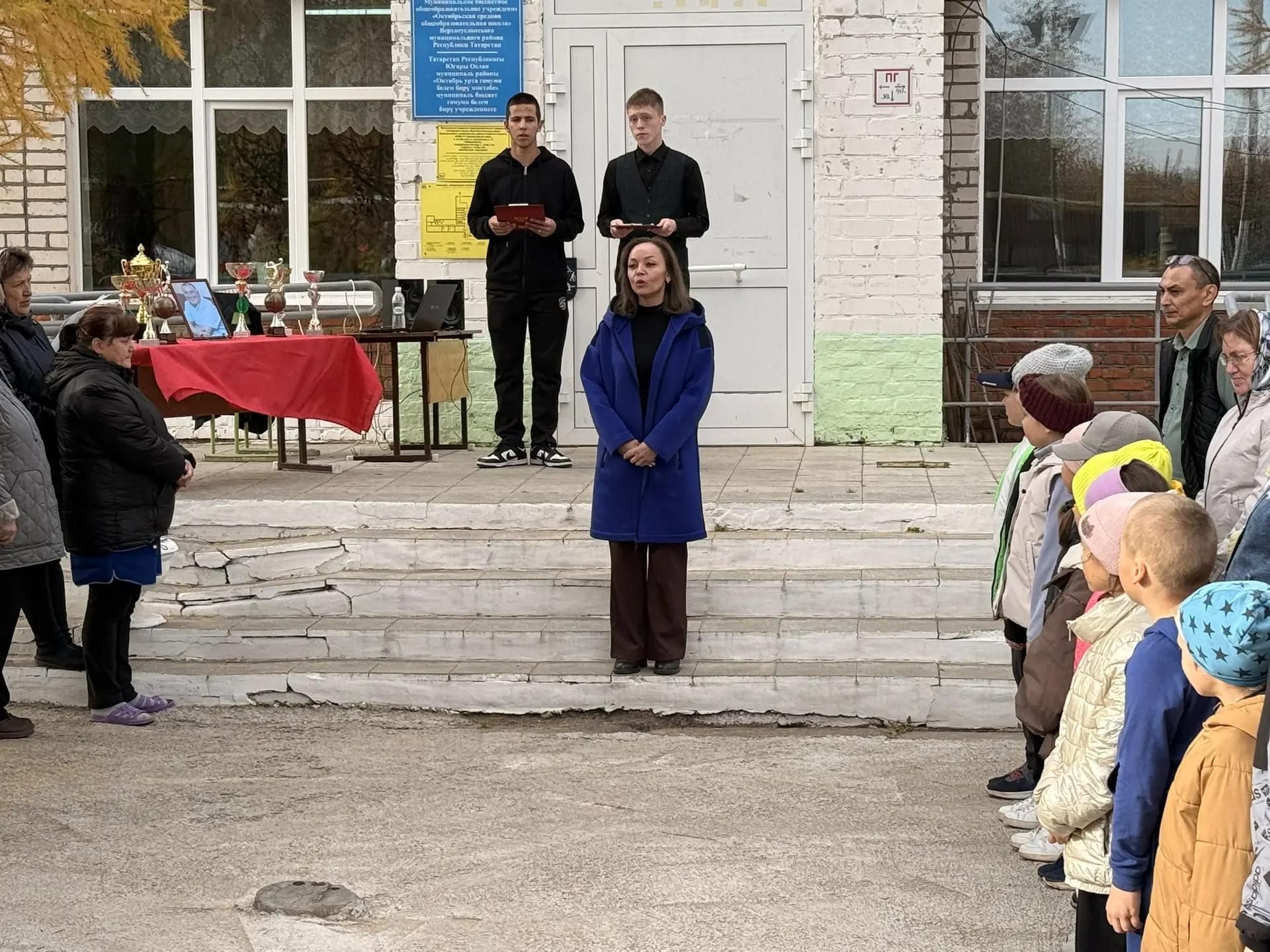 Кросс памяти Раиля Гизатуллина прошел в Октябрьской школе