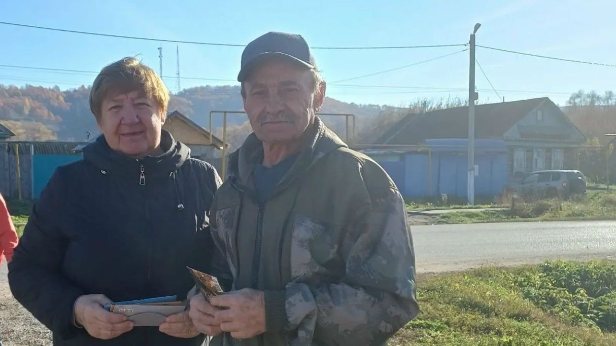 В Макулове прошла уличная акция «Вместо тысячи слов»