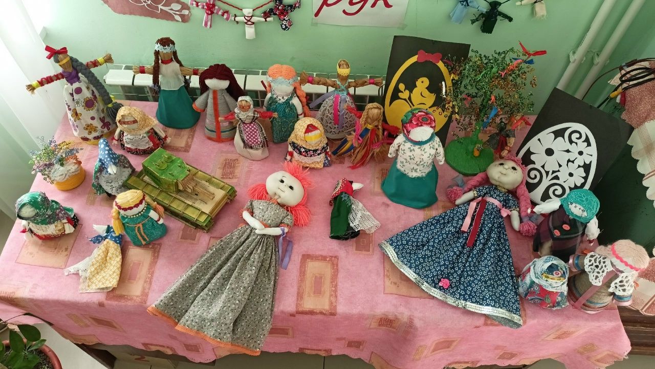 Кильдеевский СДК провел концерт, выставку и дискуссию ко Дню отца