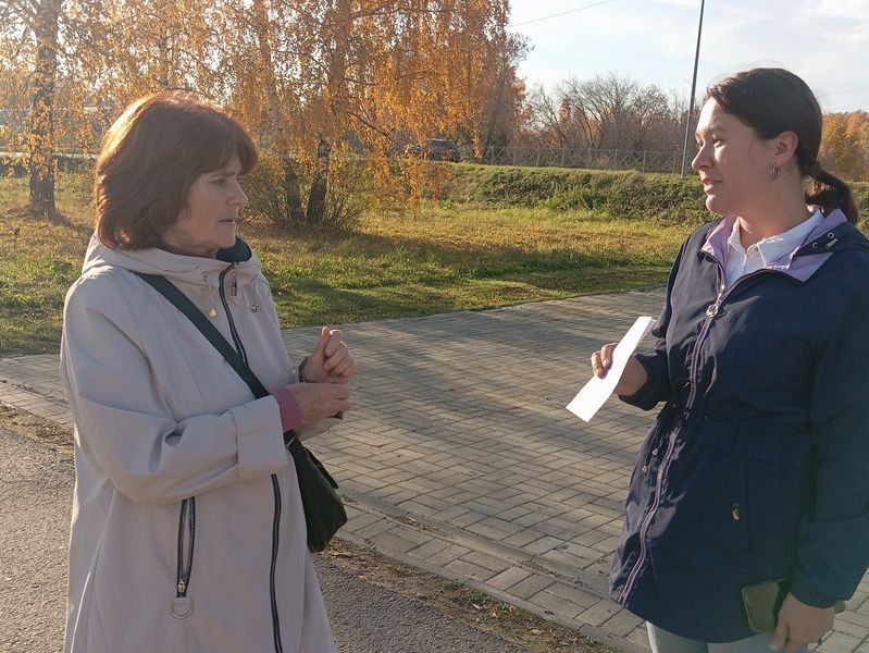 Детская библиотека открыла выставку «Папин день календаря»