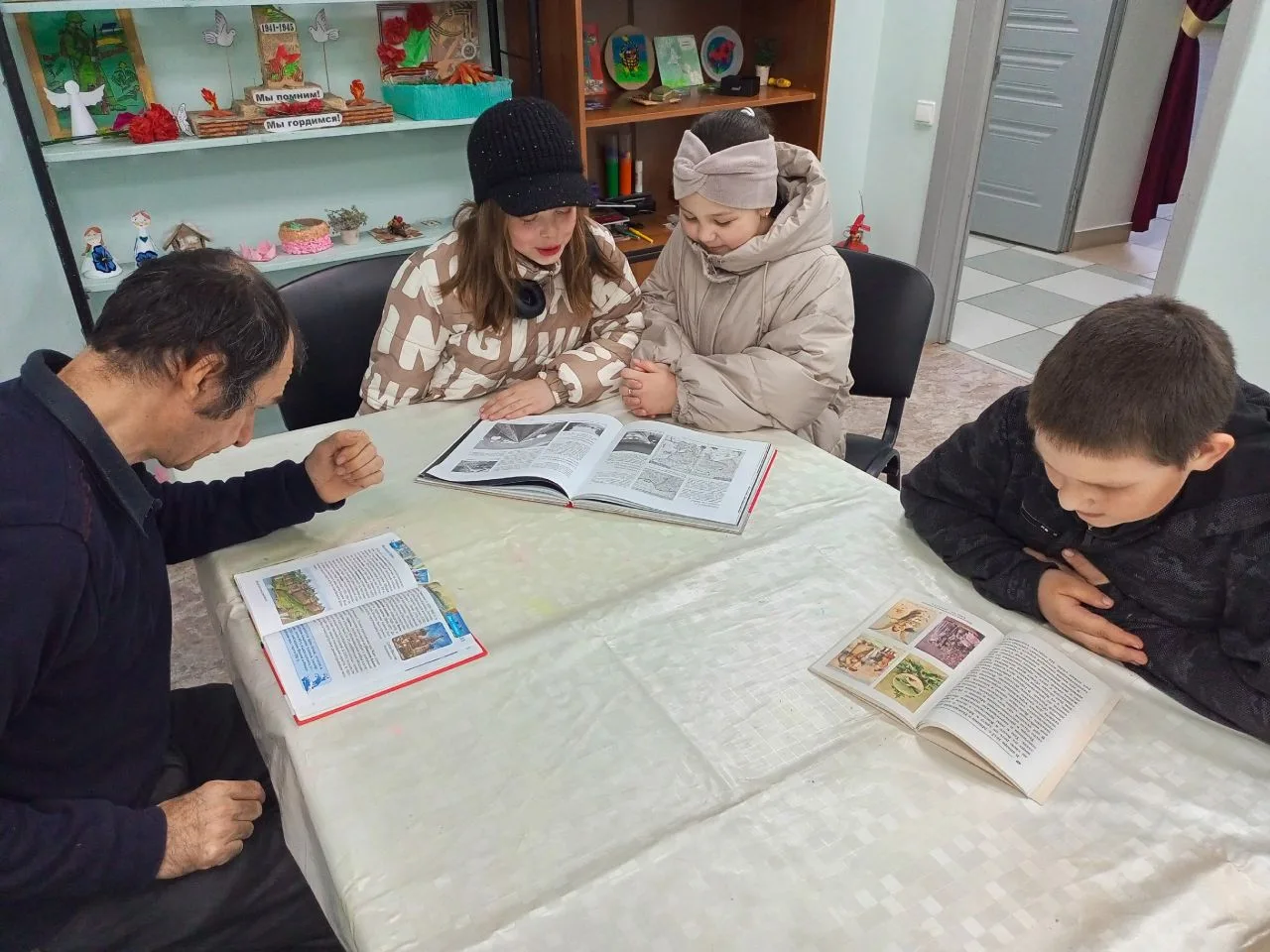 Октябрьский бистәсендә Кырым тарихы белән таныштылар