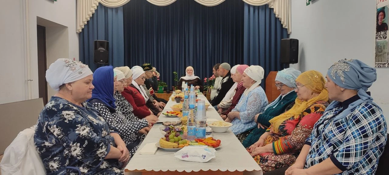 Бакча Сарай мөселманнары ифтар мәҗлесе үткәрде
