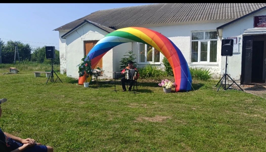 В Кировском СДК прошёл музыкальный праздник с песнями и танцами