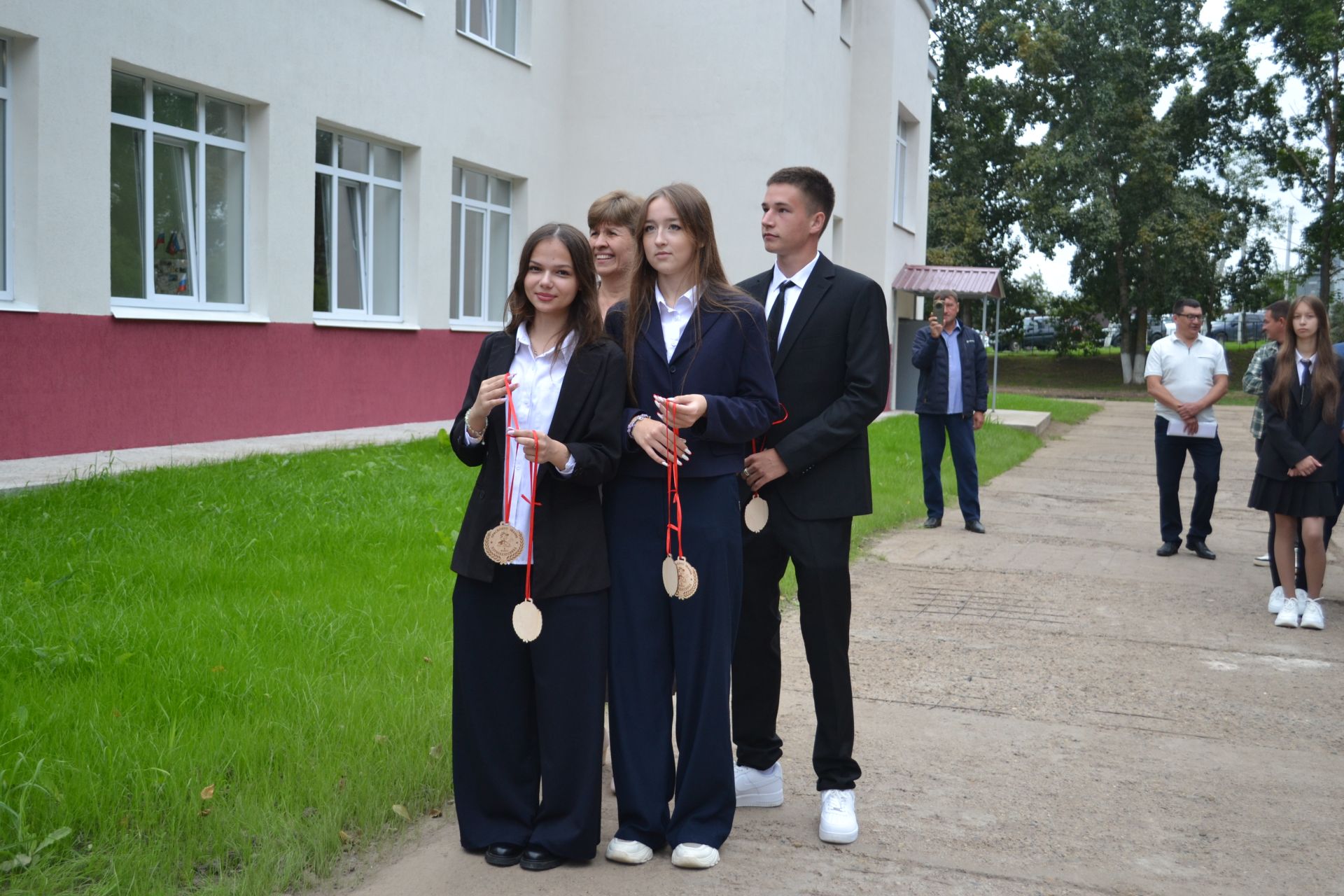 Татарско-Бурнашевская школа открылась после капремонта