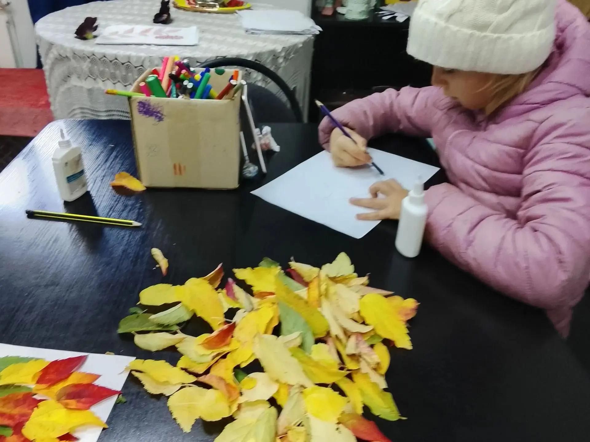 Мәмәтхуҗа балалары көзге фантазиягә бирелделәр
