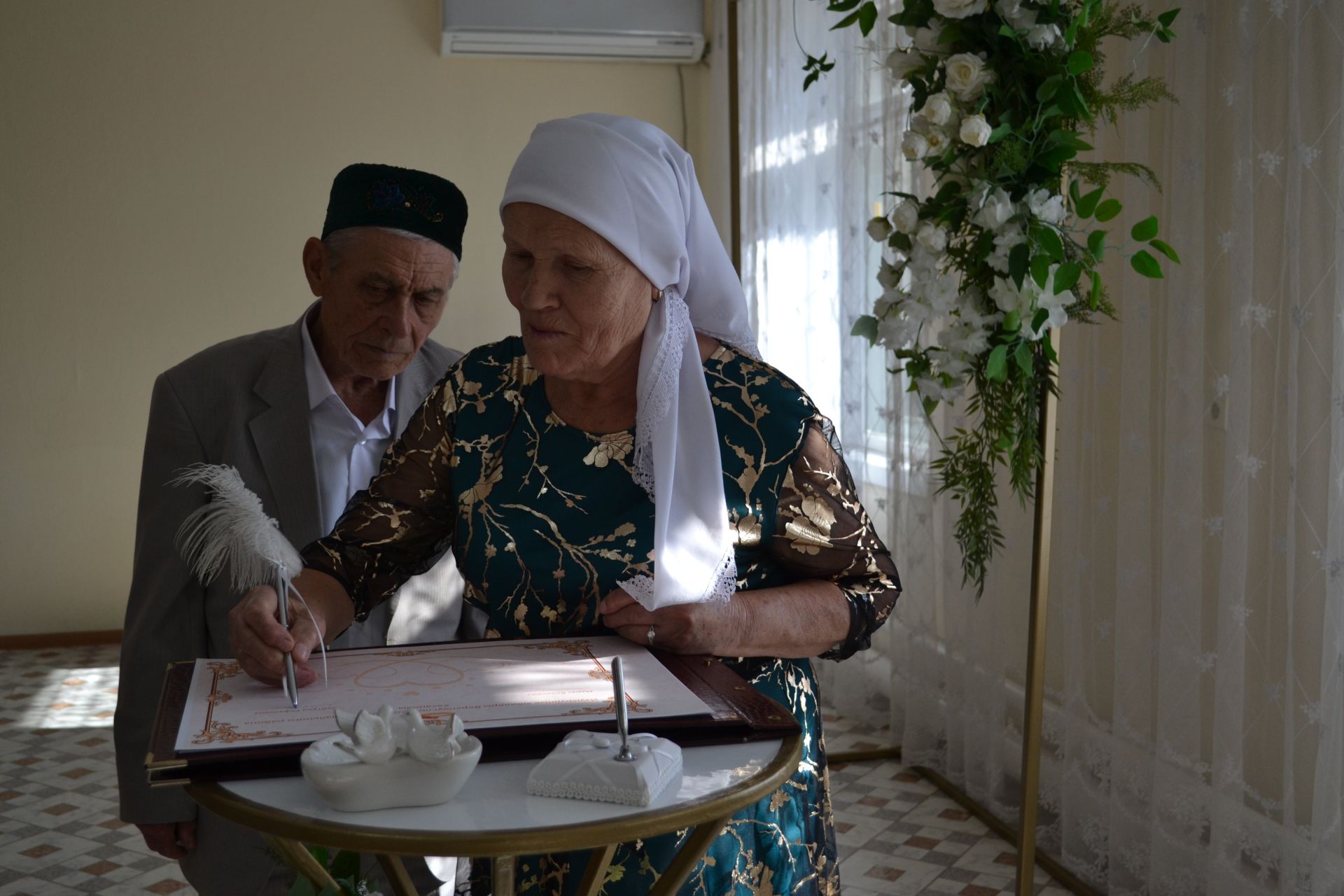Супруги Хасановы из Печищ отметили 55-летие семейной жизни