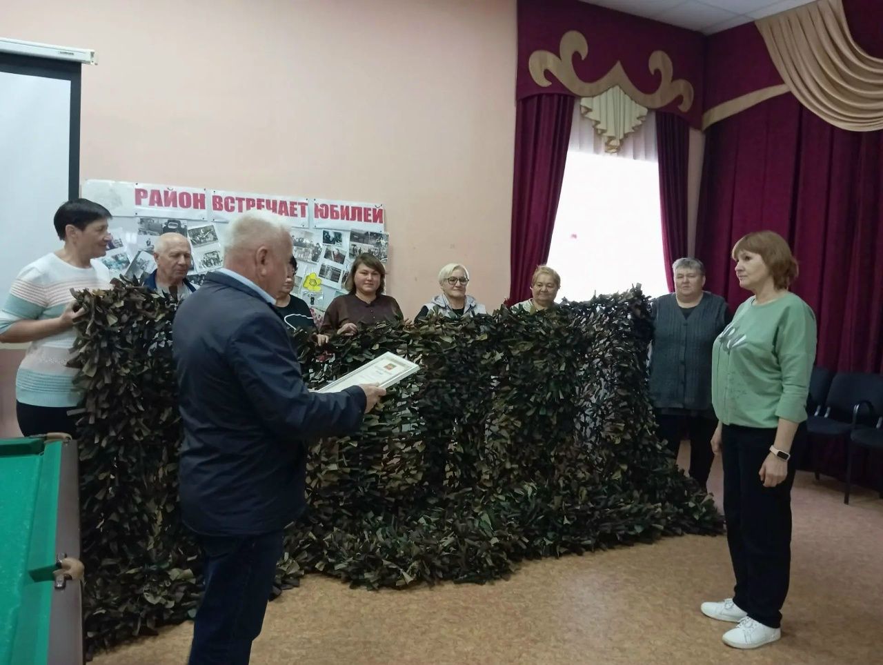 Волонтёры Кильдеева получили Благодарственное письмо за помощь бойцам