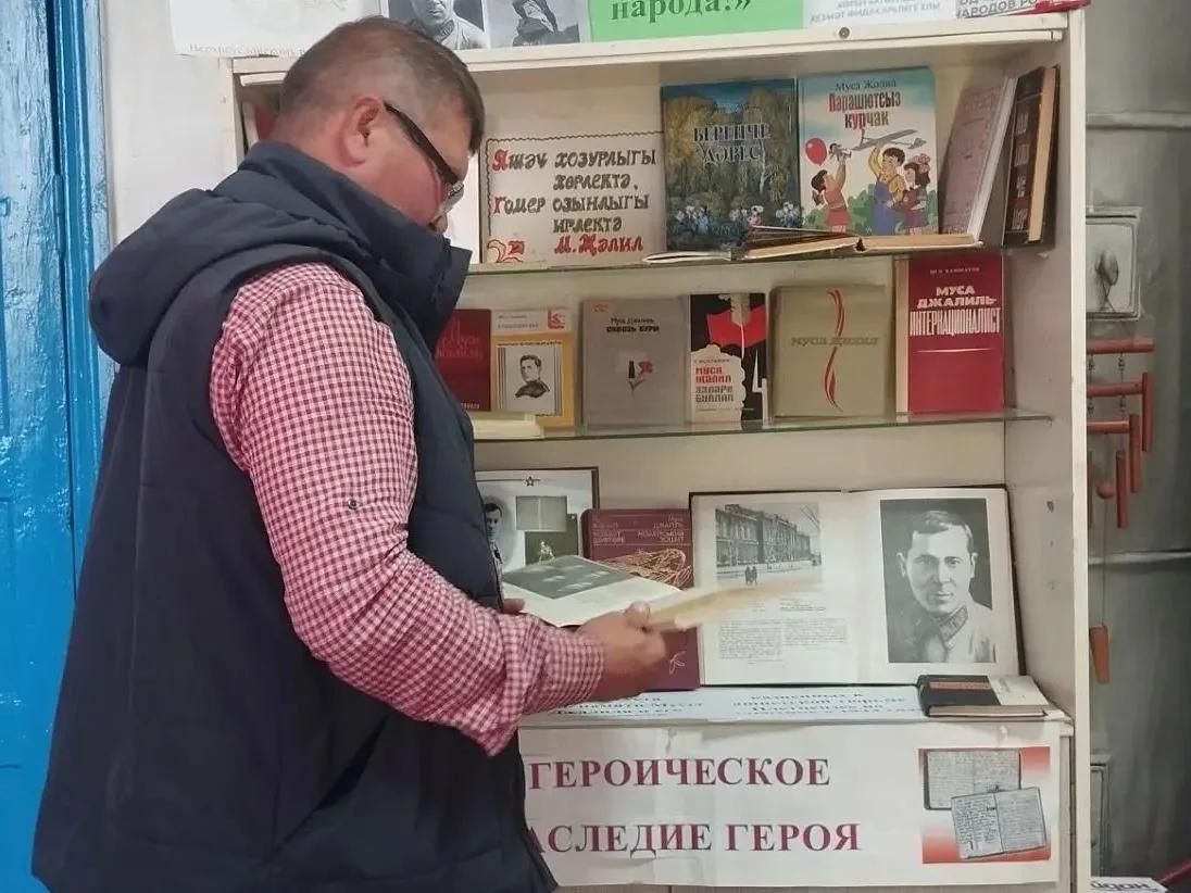 Кызыл Байракта Җәлилчеләр атналыгы үтте