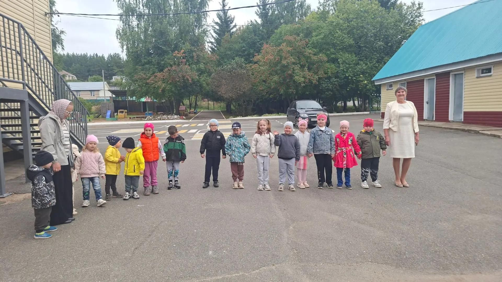 В «Берёзке» начали учебный год с поздравлений и фотосессии