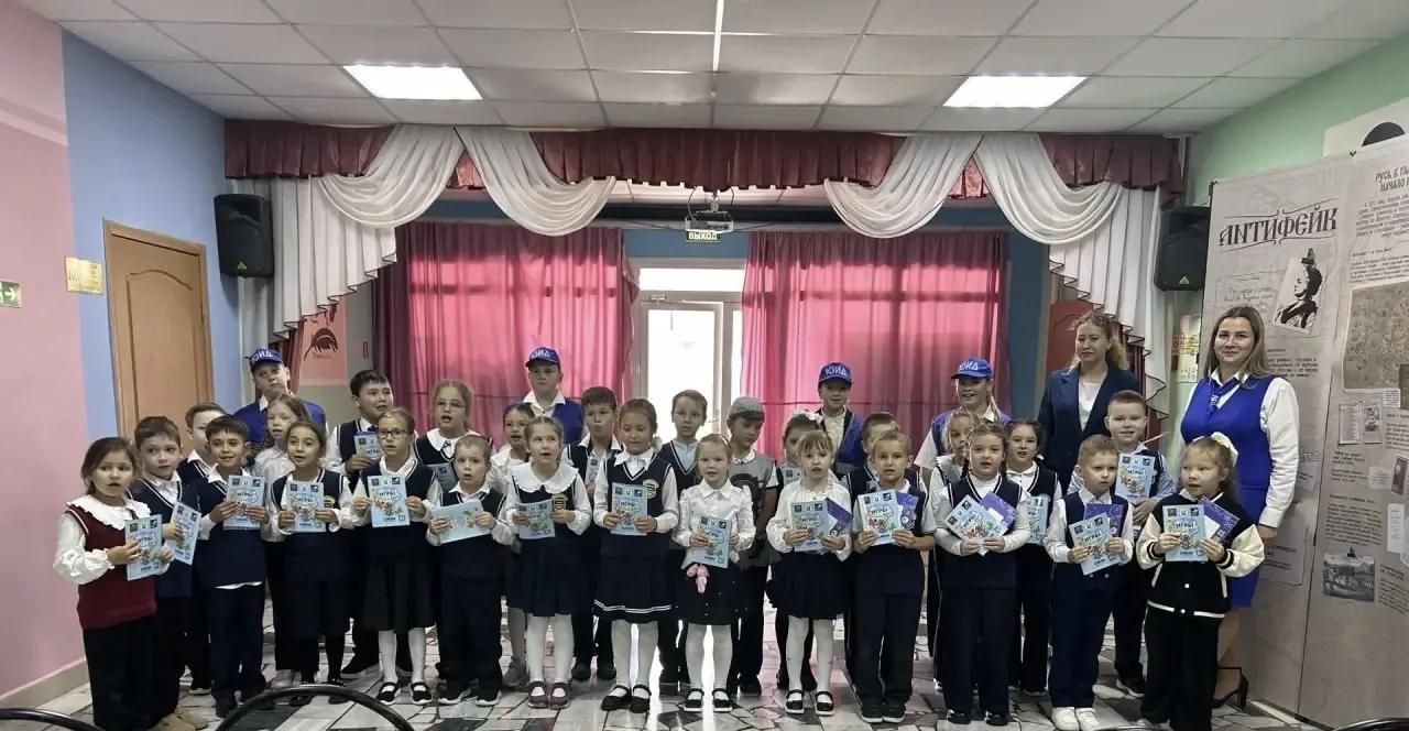 Первоклассники Верхнего Услона прошли школу безопасной дороги