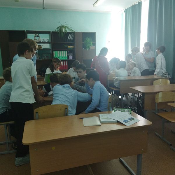 Школьники Верхнего Услона прошли краеведческий маршрут в библиотеке