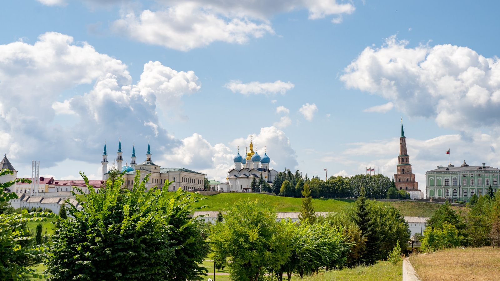 Гости матча Россия — Иран получат гид по Казани от Visit Tatarstan