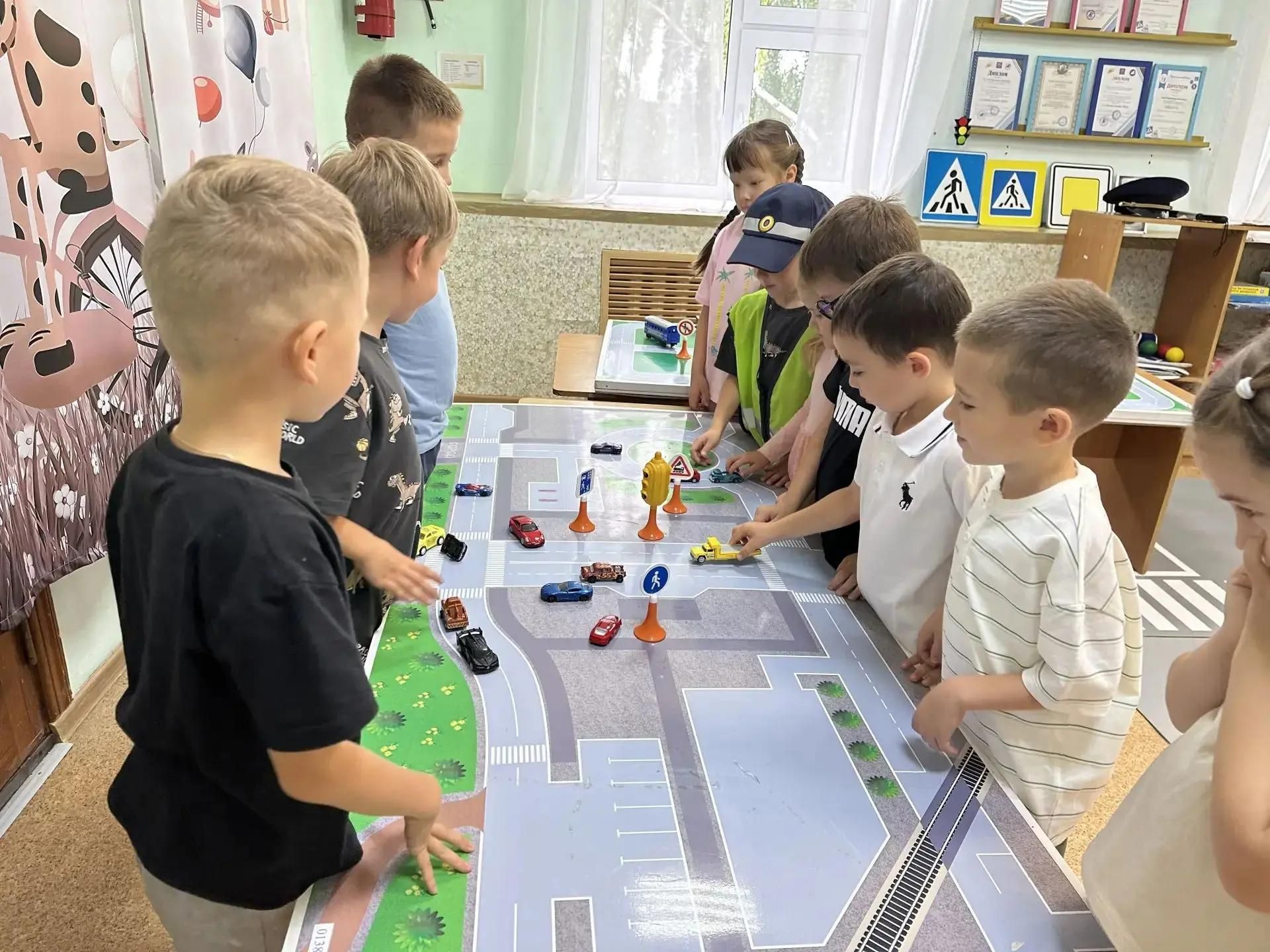 «Салават күпере»ндә куркынычсызлык дәресләре үткәрделәр