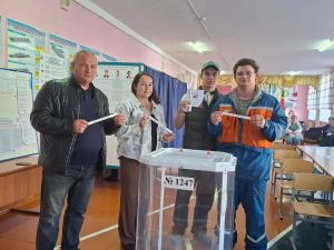 Семья Тарасовых из Верхнего Услона проголосовала вместе с детьми