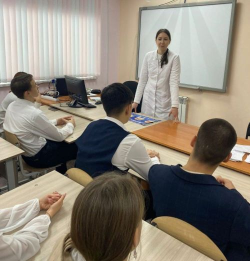 Гимназия укучылары сәламәт тормыш алып бару рәвешен сайлыйлар
