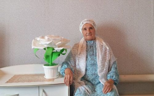 Наилә Хөсәенова: “Балаларымның, оныкларымның уңышларына сөенеп яшим”
