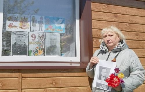 Всероссийская акция «Окна Победы» объединяет страну в преддверии 80-летия Победы
