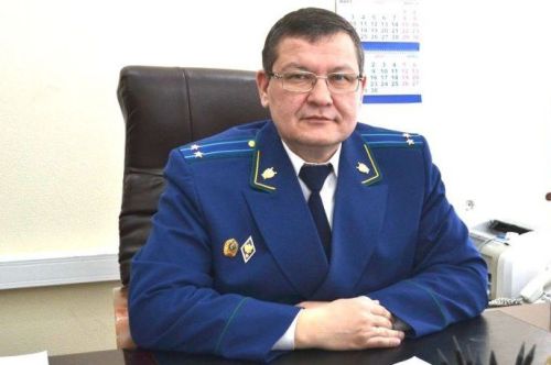 За продажу несовершеннолетним энергетических напитков – штраф