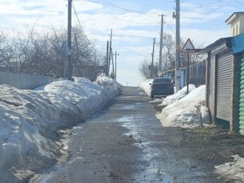 На нагорных улицах Верхнего Услона проверят «красные линии»
