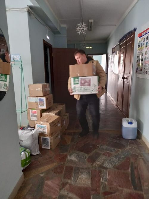 Ветераны Верхнеуслонского района направили гуманитарную помощь для бойцов СВО