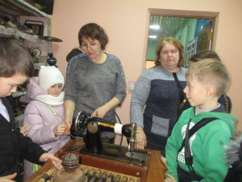 Кильдеевских подростков познакомили со старинным русским бытом