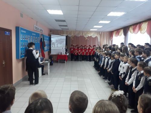 В Макуловской школе почтили память Героя Советского Союза Алексея Исаева