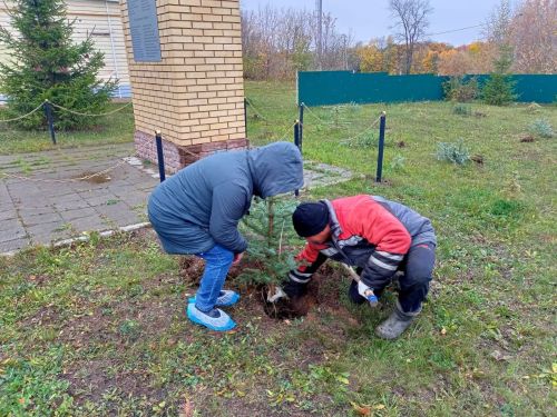 В Вахитове поддержали акцию «Единый день посадки леса»