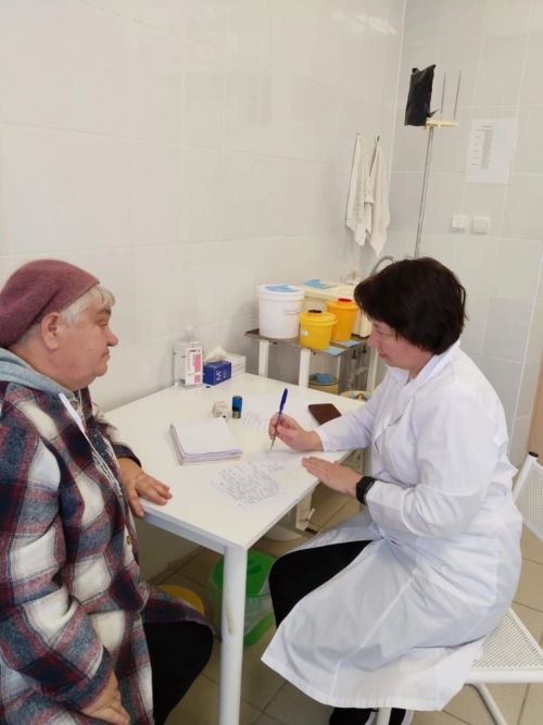 Шеланга амбулаториясе табибларны каршы алды