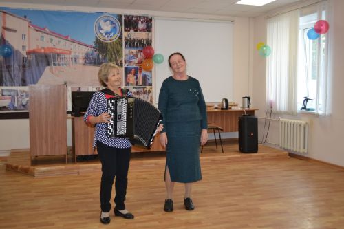 В Верхнеуслонской ЦРБ поздравили коллег с Днем мудрости и добра